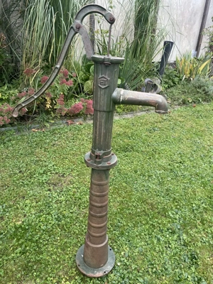 Golgenpumpe od, Schwengelpumpe od. Gartenpumpe, Gusseisen Bild 5