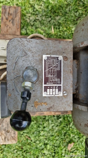 Holzfräse mit 2 Sägeblättern Bild 3