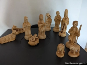 Hand geschnitzte Krippenfiguren 