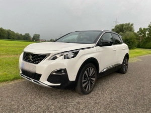 Peugeot 3008 GT Hybrid4 300 e-EAT8 - Top-Zustand - Vollausstattung