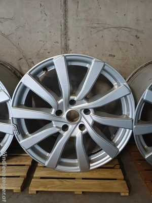 Alufelgen AEZ Reef für Jeep Wrangler JK Bild 3