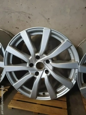 Alufelgen AEZ Reef für Jeep Wrangler JK Bild 4