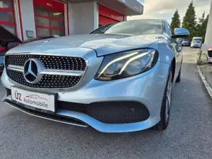 Mercedes-Benz E 220 Bild 9