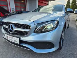 Mercedes-Benz E 220 Bild 8