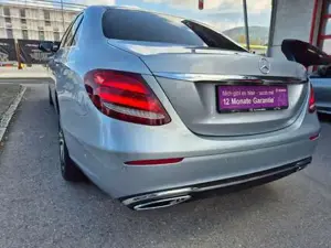 Mercedes-Benz E 220 Bild 13