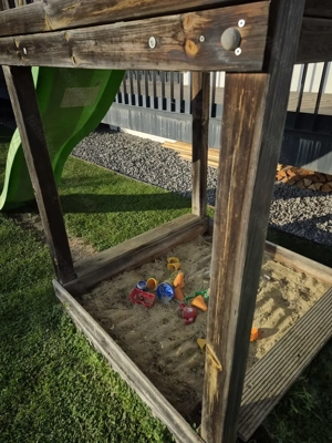Spielturm mit Rutsche & Sandkasten   Marke Jungle Gym Bild 5
