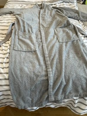 Verkaufe Bademantel UNISEX (für Damen u. Herren) Bild 2