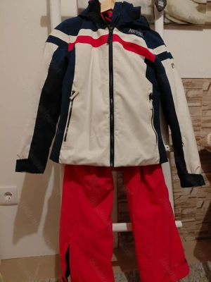 Einmalige Gelegenheit! Skianzug für Mädchen in absolutem Top-Zustand  Bild 2