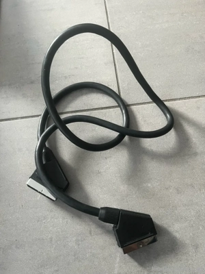 scartkabel 110 cm schwarz Bild 5