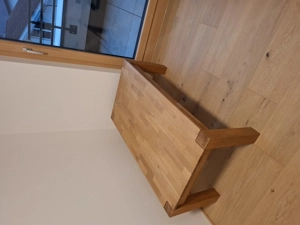 Couchtisch aus massiv Holz Bild 5