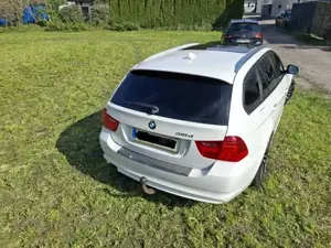 BMW 316d Touring Kombi weiss Bild 4