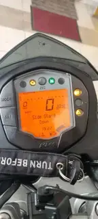Ktm Duke 390  Bild 4