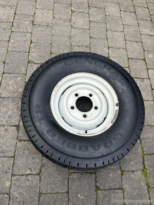 Land Rover Defender 5 Kompletträder Bild 2