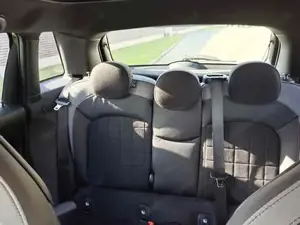 MINI Mini F55 Bild 8