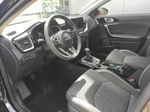 Kia XCeed TOP TOP*LED*Navi*Shzg*PDCv+h*Cam*18Zoll* 103 kW... Bild 9