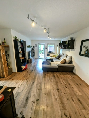 3-Zimmer-Wohnung mit Garten in ruhiger Seitengasse   Erdgeschoss, sonnig&gut geschnitten Bild 2