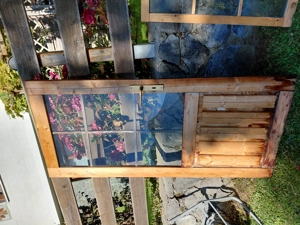 Alte Tür und altes Fenster  Bild 2