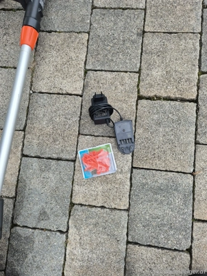 Gardena Easycut Rasentrimmer Bild 2