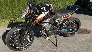 Verkaufe KTM Duke 790 wegen Neuzugang (benötige Stellplatz) Bild 2