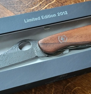 Victorinox Limited Damast Messer 2012 Bild 2