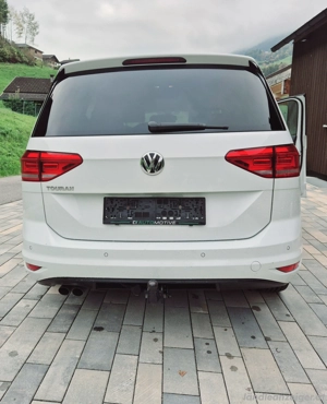 VW Touran  Bild 3