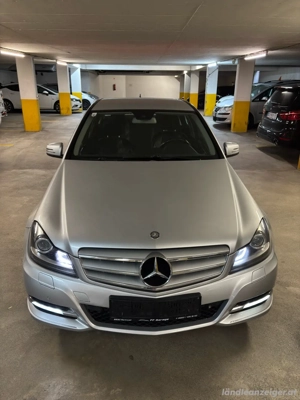 Mercedes benz c180cdi w204 Bild 3
