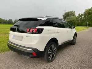 Peugeot 3008 Bild 2