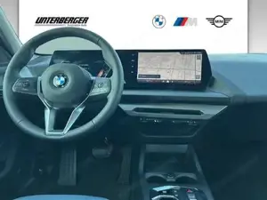 BMW 118d 5-Türer // Komfortzugang // Sitzheizung Bild 6