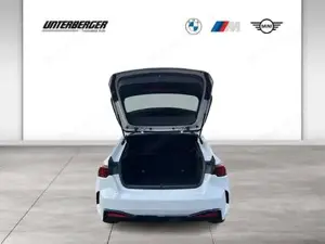BMW 118d 5-Türer // Komfortzugang // Sitzheizung Bild 11