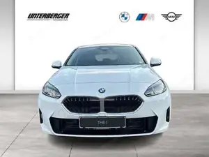 BMW 118d 5-Türer // Komfortzugang // Sitzheizung Bild 4