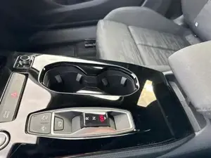 Audi A5 Avant Basis *SOFORT* quattro S-Line TECH PLUS+AHK+19'... Bild 9