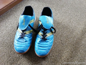 Hallenturnschuhe Gr 42 Bild 2