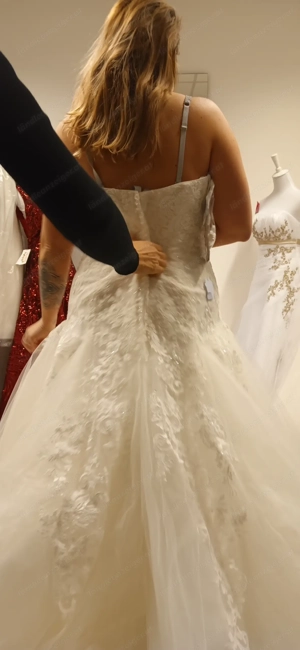 Hochzeitskleid Prinzessin  Bild 3