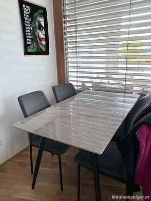 Esstisch mit 4 Stühlen  Bild 3