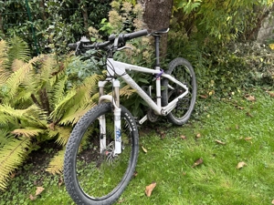 MTB Santacruz weiß Bild 5