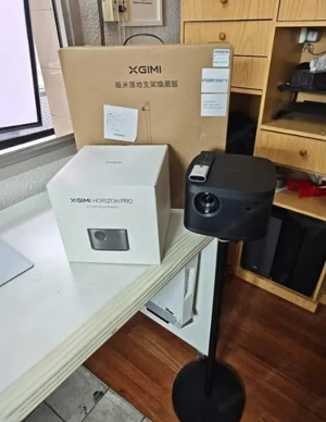 XGIMI Horizon Pro   4K Beamer mit Android TV Bild 2 XGIMI Horizon Pro   4K Beamer mit Android TV Bild 2