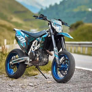 Husqvarna 701 Supermoto - Top gepflegt I viele Extras Bild 3