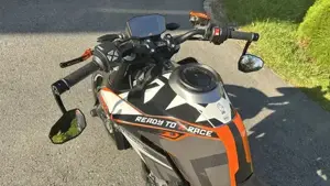 Verkaufe KTM Duke 790 wegen Neuzugang (benötige Stellplatz) Bild 5