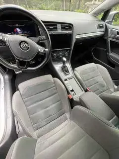 VW Golf Bild 12