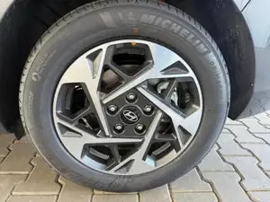 Hyundai i30 Fastback Life 1.5 T-GDi mHev / Navi PDC V.H + Kamera LE... Bild 8