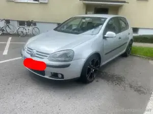 Golf V 1.9 Tdi 110 PS Baujahr:03:2004+4 Monat Bild 9