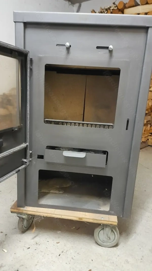 Holz Ofen  Bild 4