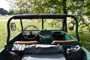 Mercedes Benz Unimog 411 Bild 8