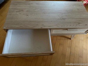 Couchtisch in Holzoptik mit Schubladen