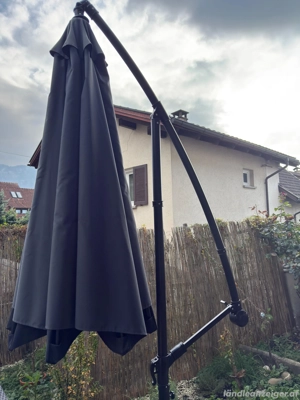 Ampelschirm für Garten oder Terrasse