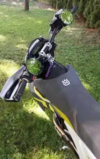 Husqvarna 701 Supermoto Bild 6