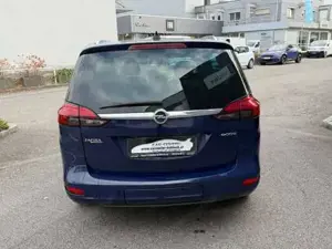 Opel Zafira 2012 Bild 5