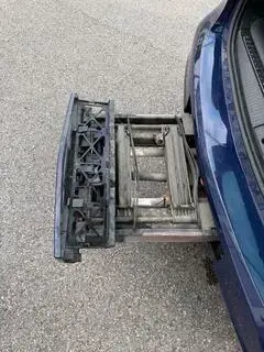 Opel Zafira 2012 Bild 9