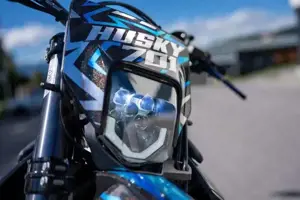 Husqvarna 701 Supermoto - Top gepflegt I viele Extras Bild 5