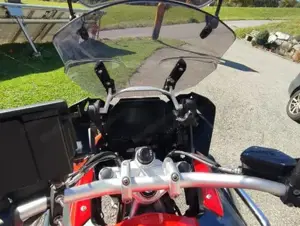 BMW R 1250GS  Topmodel original tiefere Bauweise Bild 5